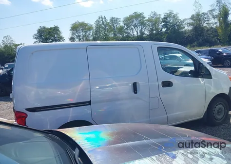 2018 Nissan Nv200 S из США, поврежденный, VIN 3N6CM0KN7JK703774